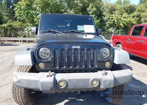 2011 Jeep Wrangler Unlimited Sport из США, поврежденный, VIN 1J4HA3H18BL539377
